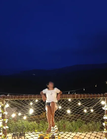 Anja, 28