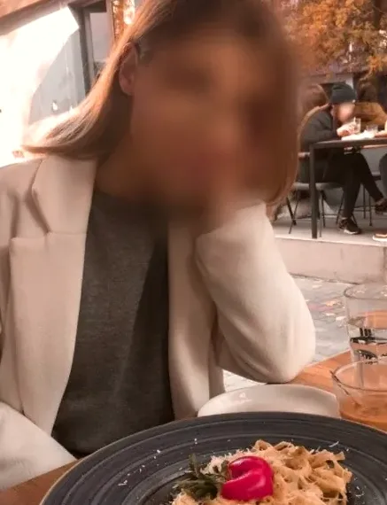 Ayse, 37