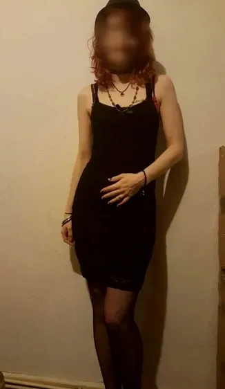 Celina, 35