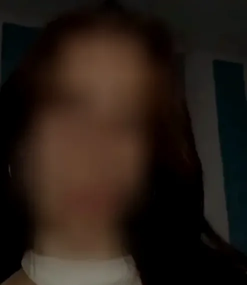 Christina, 20