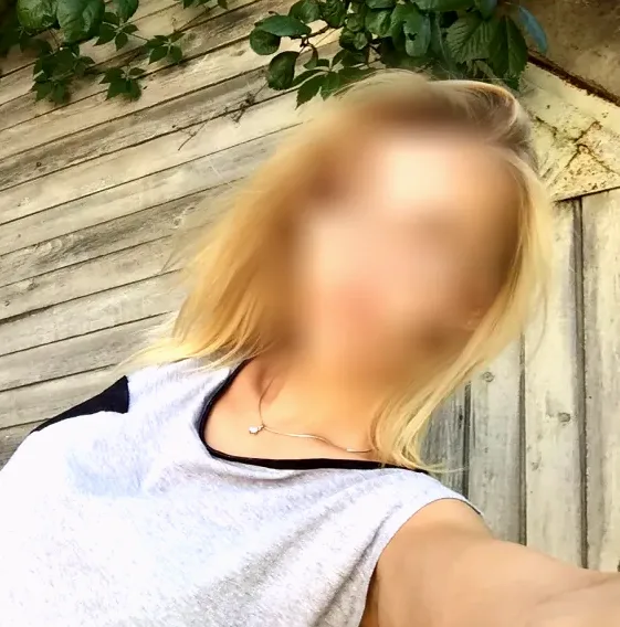 Denise, 34