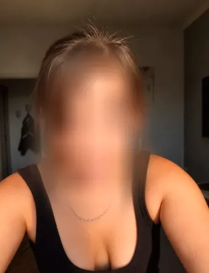 Denise, 34