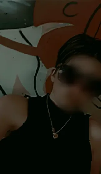 Gizem, 23