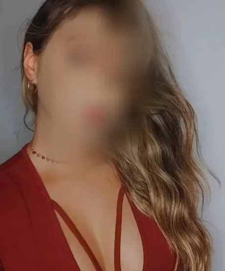 Marion, 23
