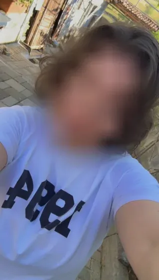 Nisa, 32