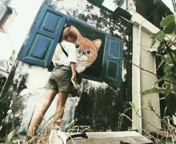Nora, 19