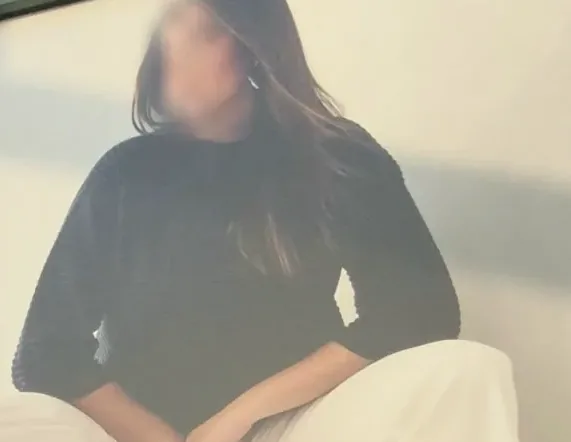Sarah, 37