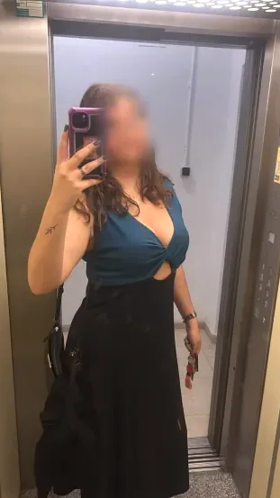 Theresa, 35