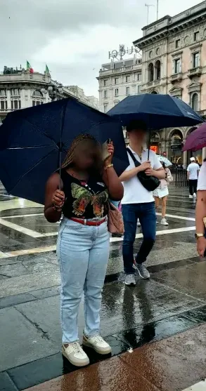 Vivien, 23